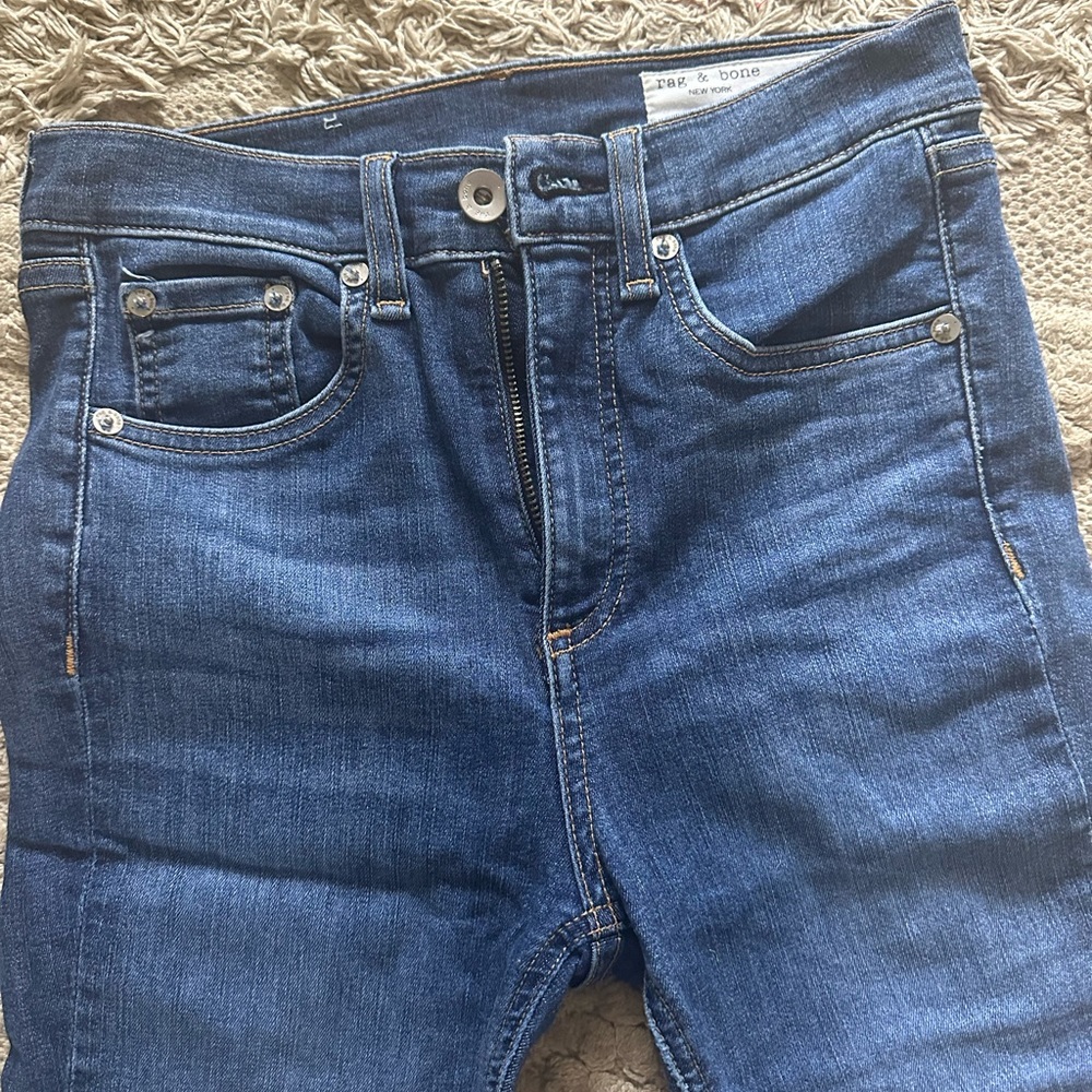 Rag and Bone mid-rise skinny jeans - Picture 3 of 4